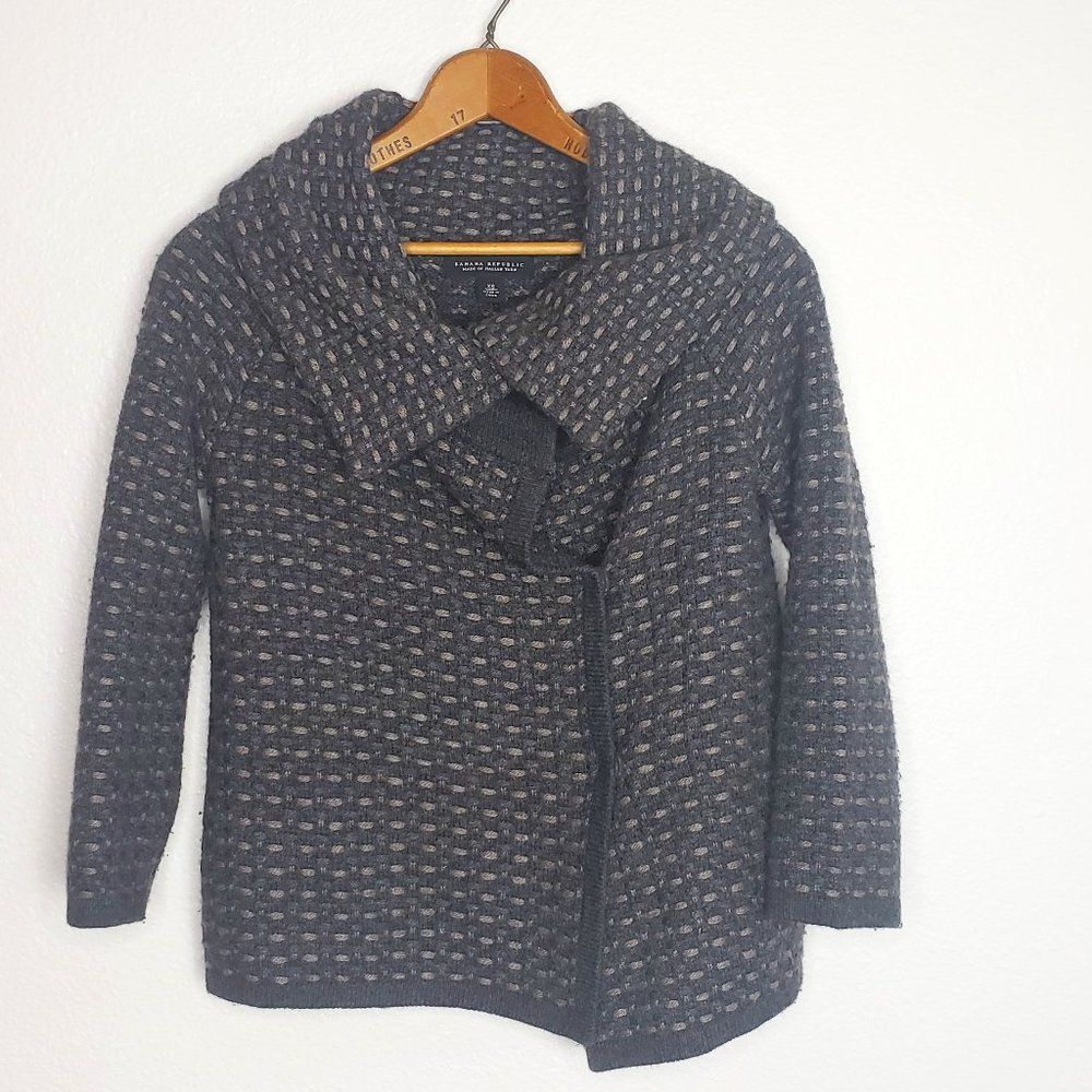 Banana Republic wool blend sweater Cardigan